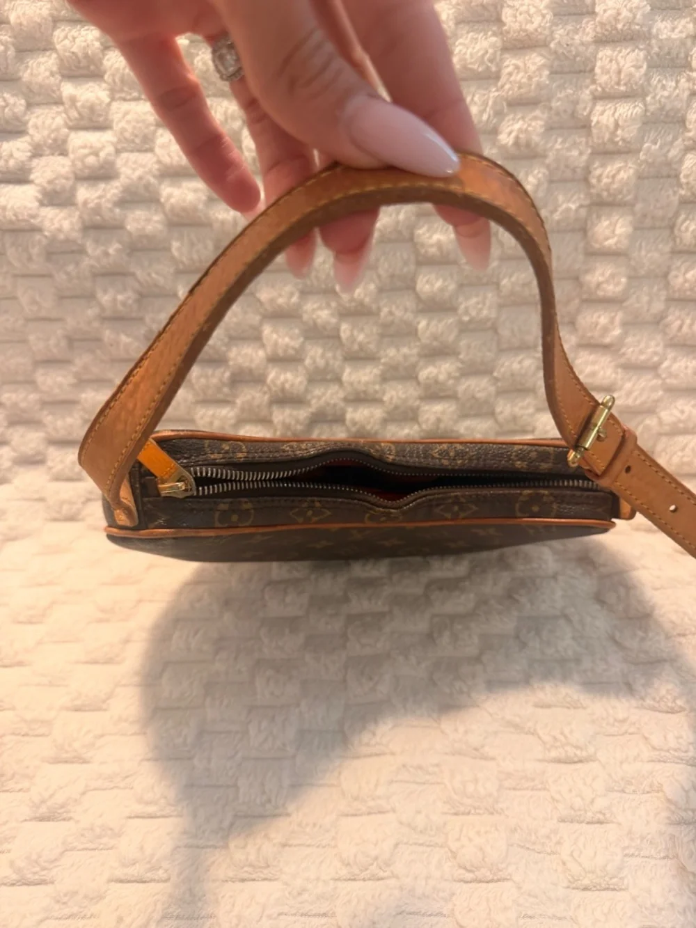 Louis Vuitton Croissant PM Monogram Vintage Shoulder Bag